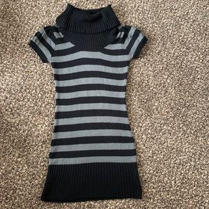 Vintage Slim Fitting Striped Dress with Turtleneck